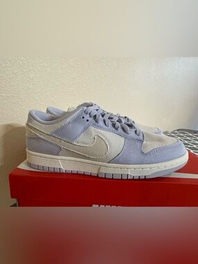 Nike Dunk Low (Women’s) Ghost Denim